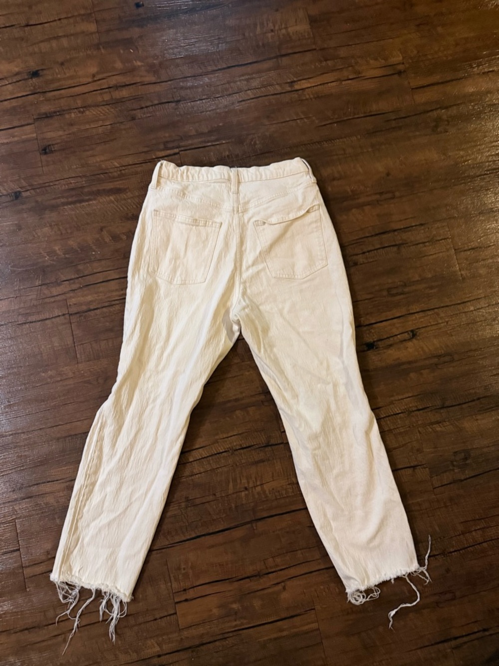 Universal Thread Cream Straight-Leg Distressed Jeans - Picture 6 of 7